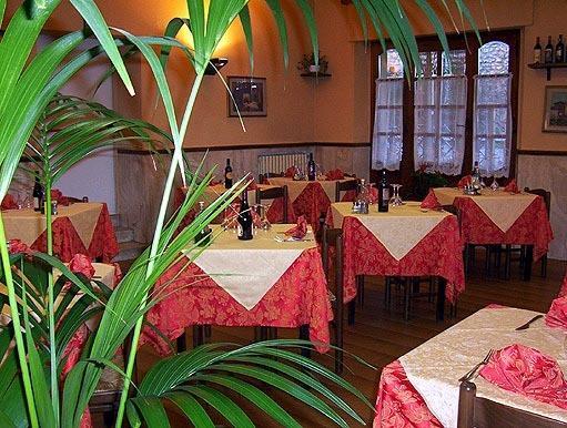 Il Palazzetto Hotel Chiusdino Buitenkant foto
